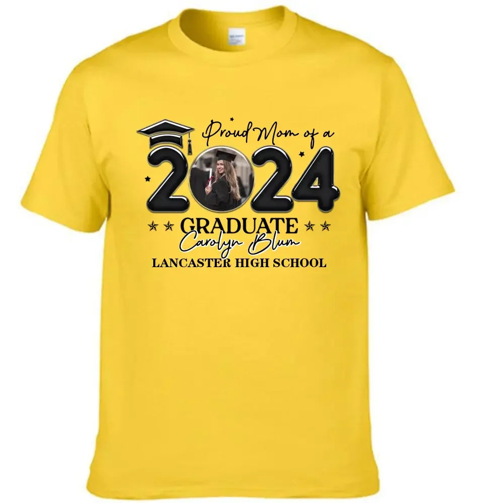 Personalized T-shirt - Graduation Keepsake Gift - Balloon Style Proud Mom Dad Of A 2024 Graduate Photo - Joliny