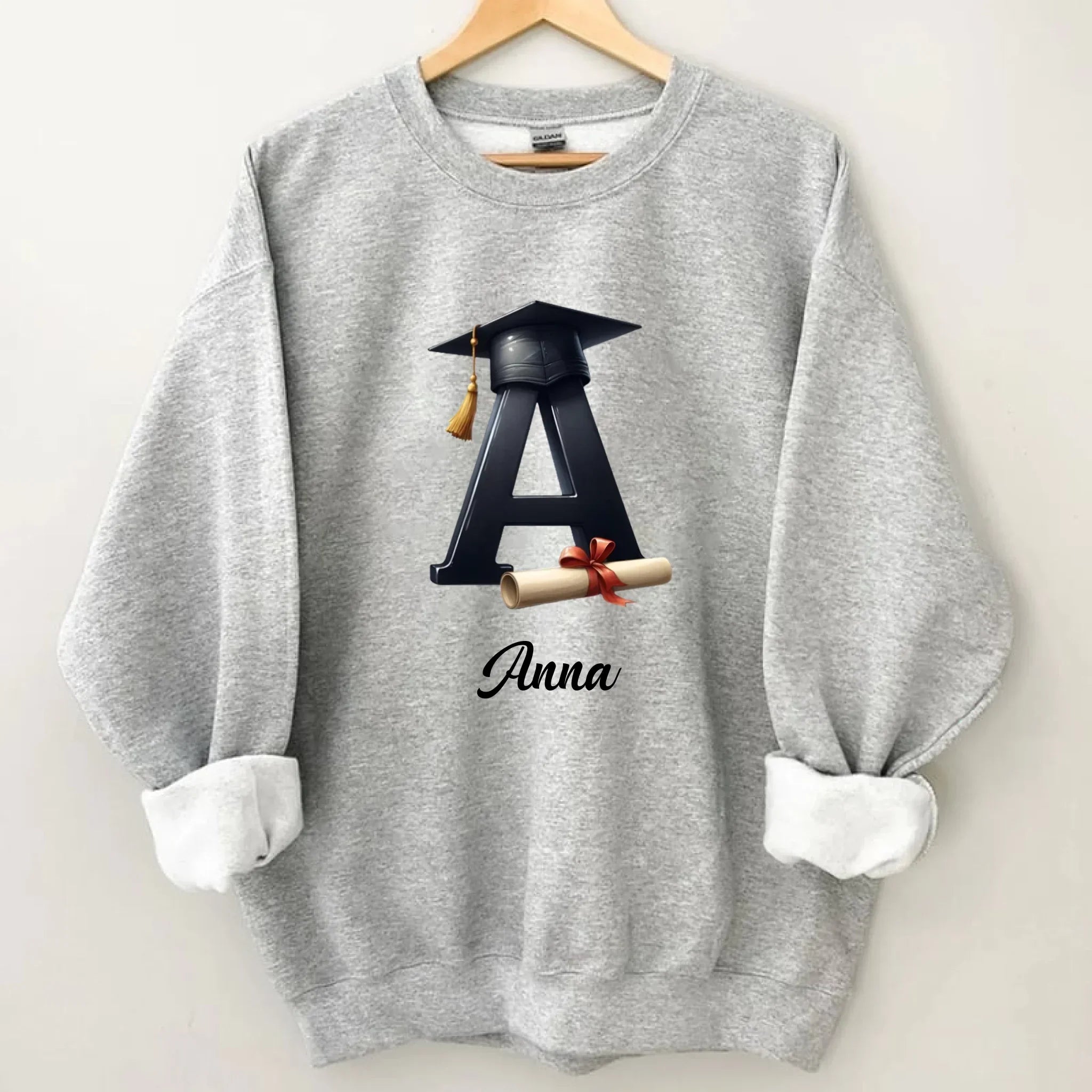 Customized Initial Letter with Graduation Cap - Personalized Graduation Theme Clothes - Gift for Graduates - Joliny
