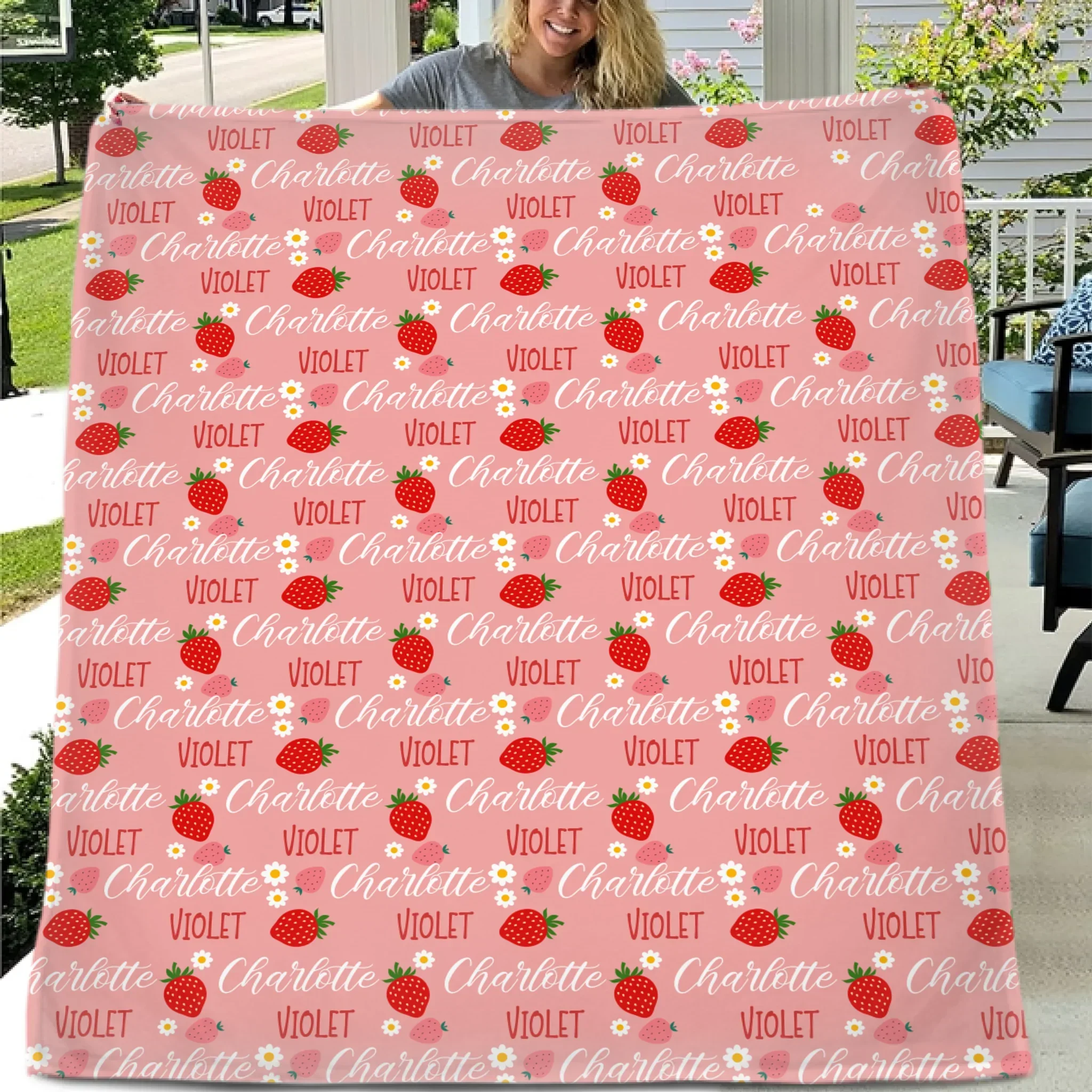🍓Customized Strawberry Blanket - Personalized Name Toddler Blanket - Gift for Baby Girl, Kids