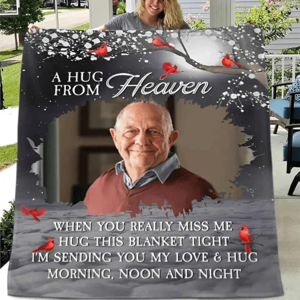 A hug from heaven - a personalized photo flannel blanket - Joliny