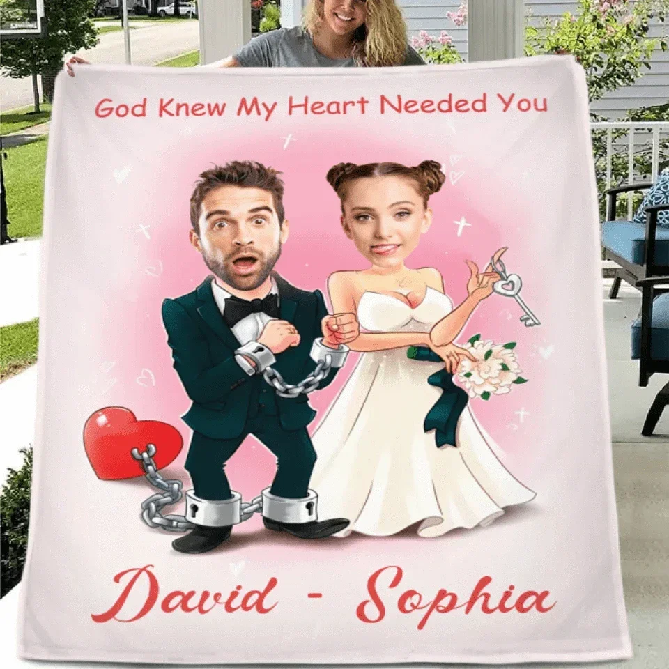 Customized Couple's Theme Blanket - Personalized Couple Photo and Name Wedding Character Image Blanket - A Gift For Girlfriend,Boyfriend,Wife,Husband - Joliny