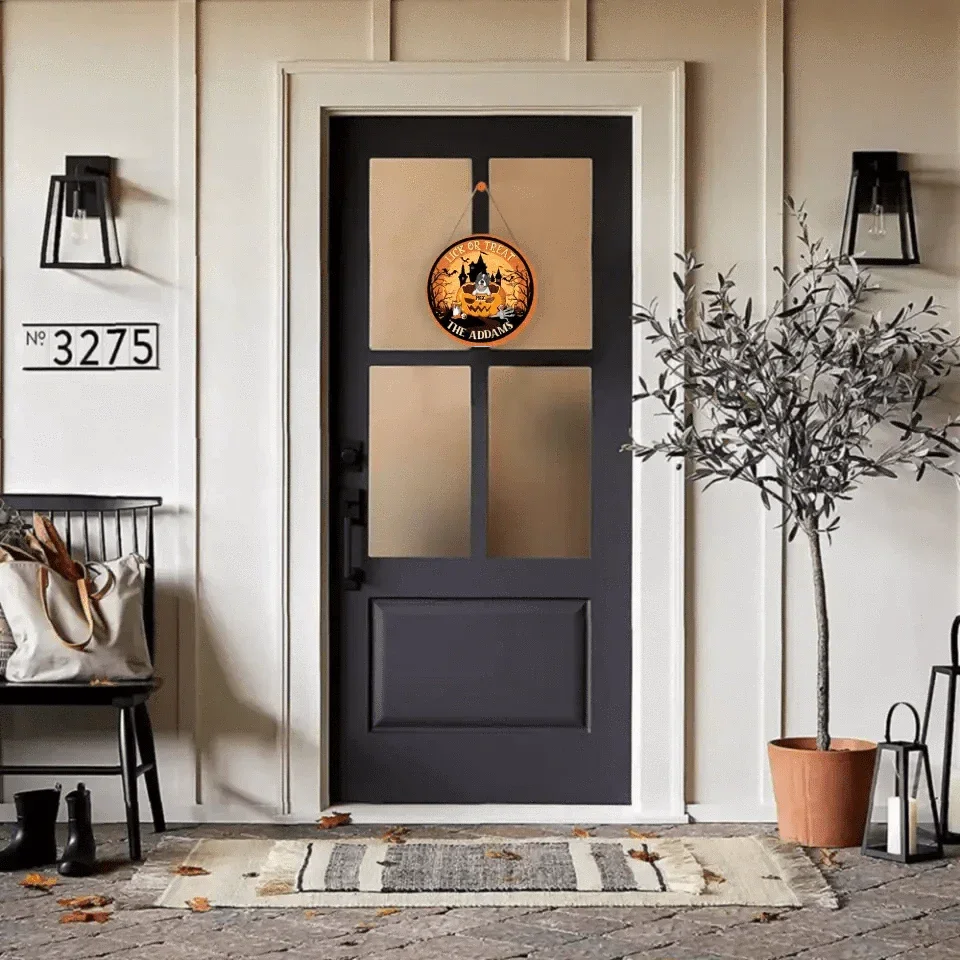 Happy Halloween - Lick Or Treat - Funny Personalized Door Sig - Joliny