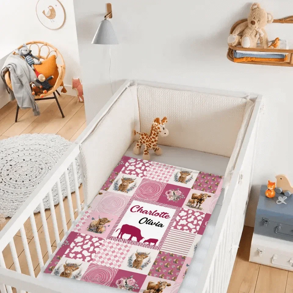 Highland Cow - Personalised Name Pinkish Purple Blanket - A Gift For Child - Joliny