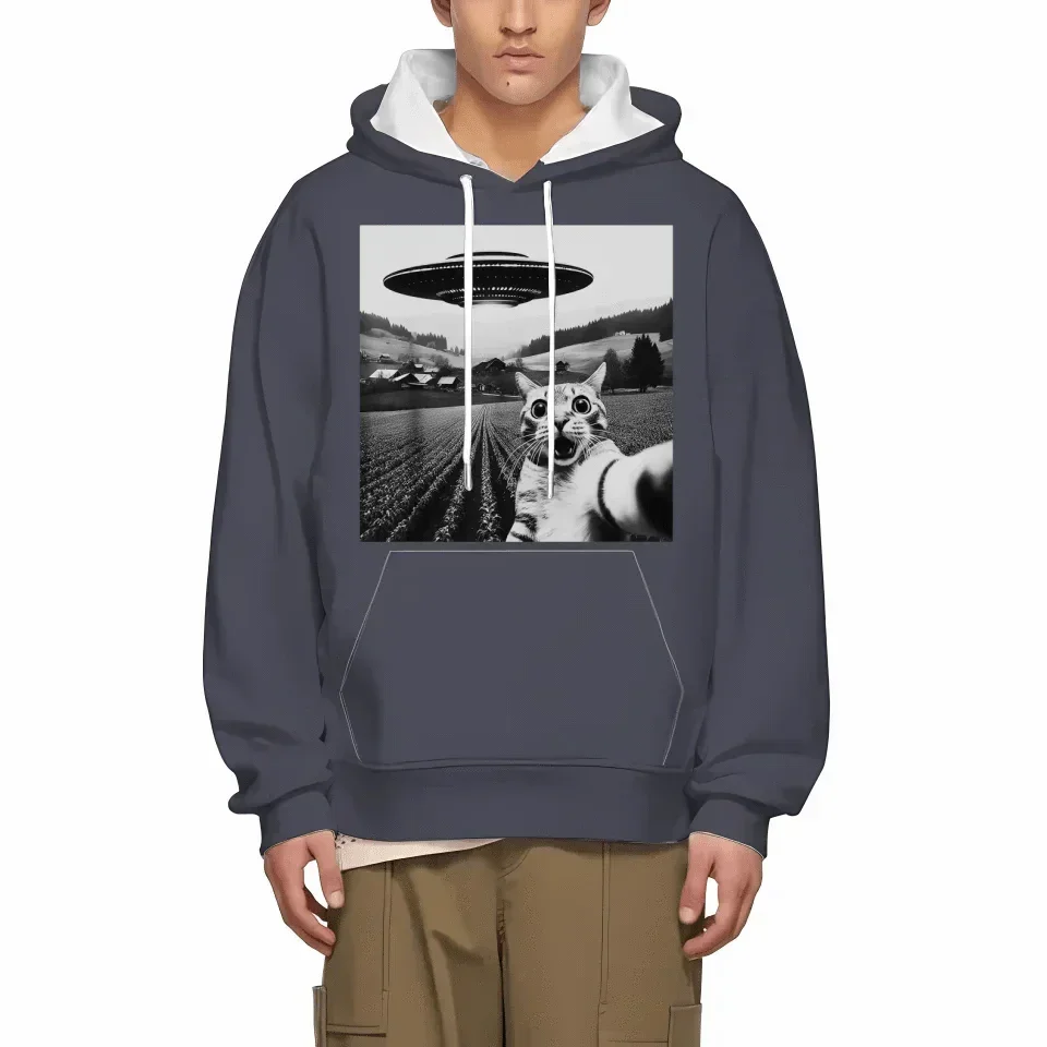 Cat and UFO Funny Selfie Pattern Clothes - A Gift For Friend,Family,Colleagues,Fellow Student,Roommates - Joliny