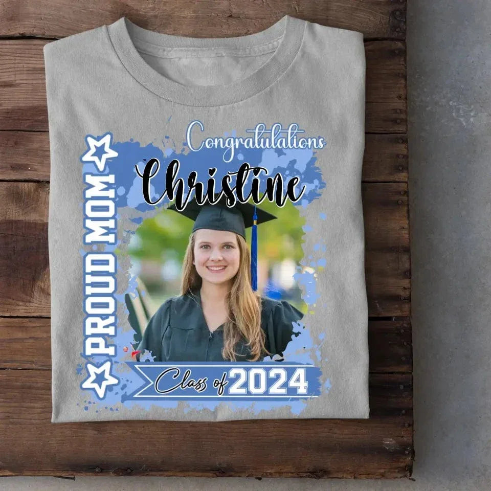 Personalized T-shirt - Graduation Keepsake Gift - Watercolor Proud Mom Dad Of A 2024 Graduate Photo - Joliny