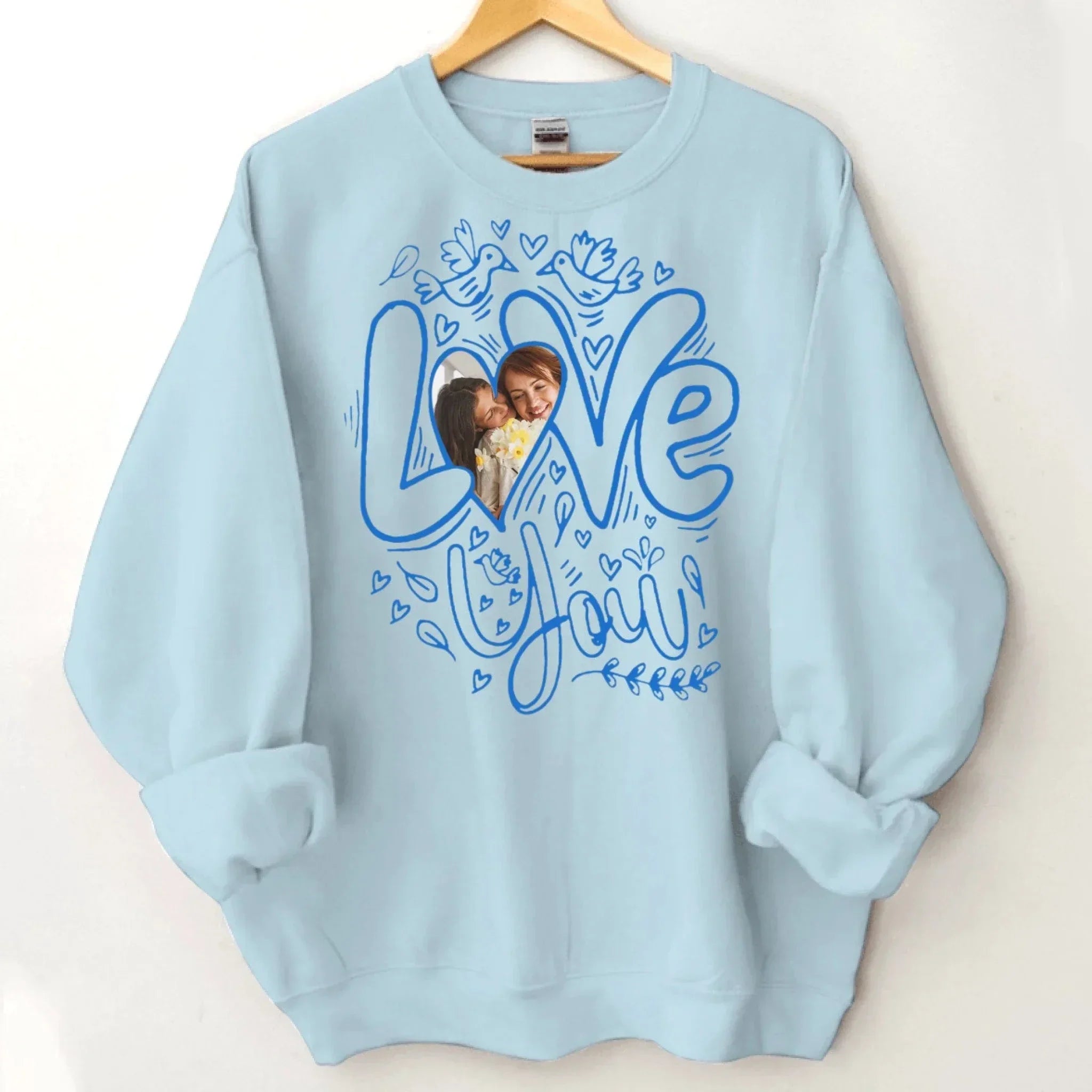 Customized T-shirt with the theme of "Love" - Customized Clothes Featuring Heart-shaped Photos - Gift for Couples,Boyfriend,Girfriend,Husband,Wife - Joliny