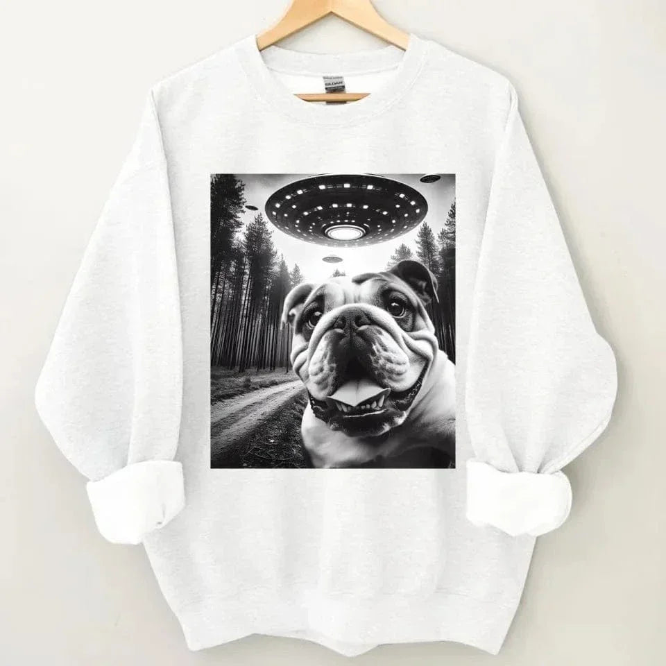 Pug and UFO Encounter Theme Costume - A Gift For Friend,Family,Colleagues,Fellow Student,Roommates - Joliny