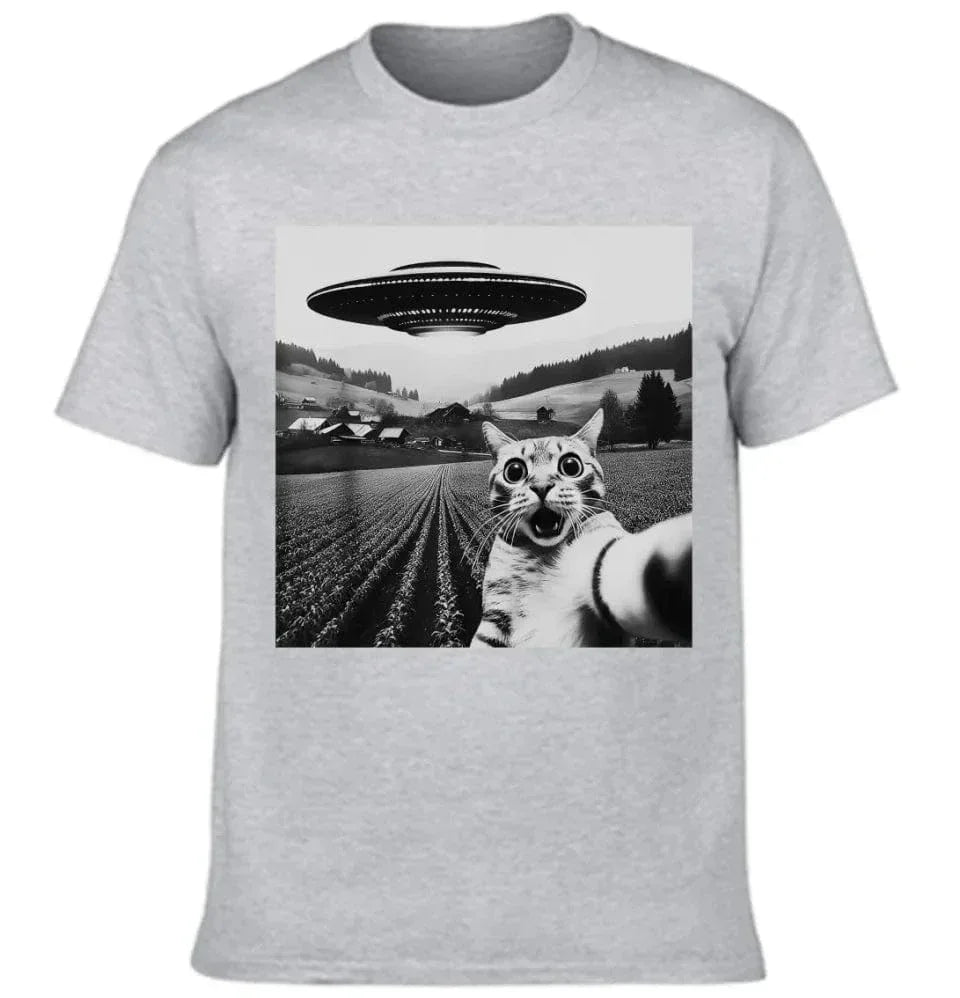 Cat and UFO Funny Selfie Pattern Clothes - A Gift For Friend,Family,Colleagues,Fellow Student,Roommates - Joliny