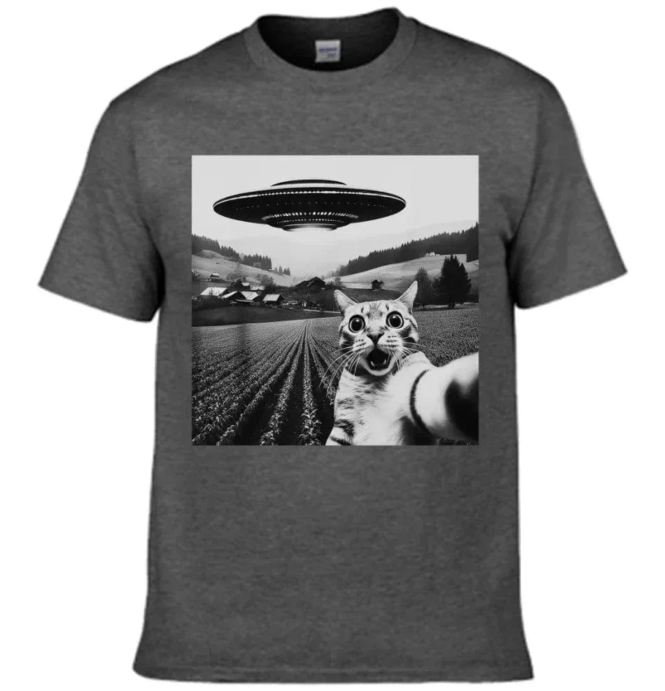 Cat and UFO Funny Selfie Pattern Clothes - A Gift For Friend,Family,Colleagues,Fellow Student,Roommates - Joliny