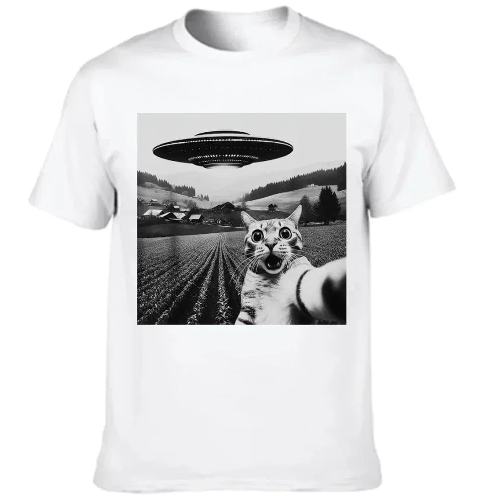Cat and UFO Funny Selfie Pattern Clothes - A Gift For Friend,Family,Colleagues,Fellow Student,Roommates - Joliny