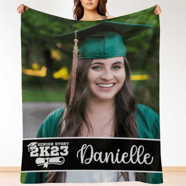 Class of 2023 Custom Name Blanket Graduation Gifts ideas joliny