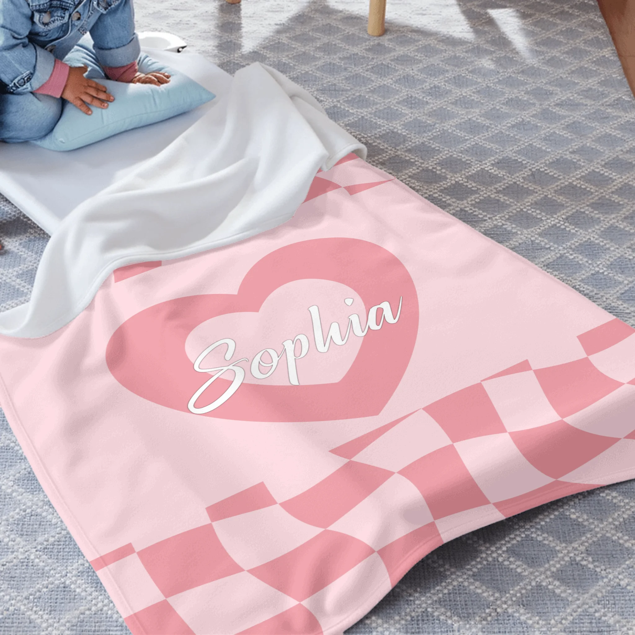 Custom Vintage Checker Heart Blanket – Personalized Argyle Heart Soft Throw – Gift for Girls