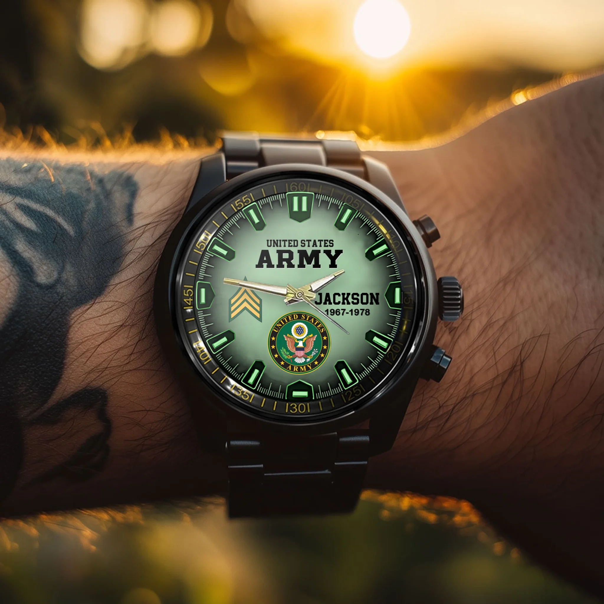 Watch-mockup-hand2