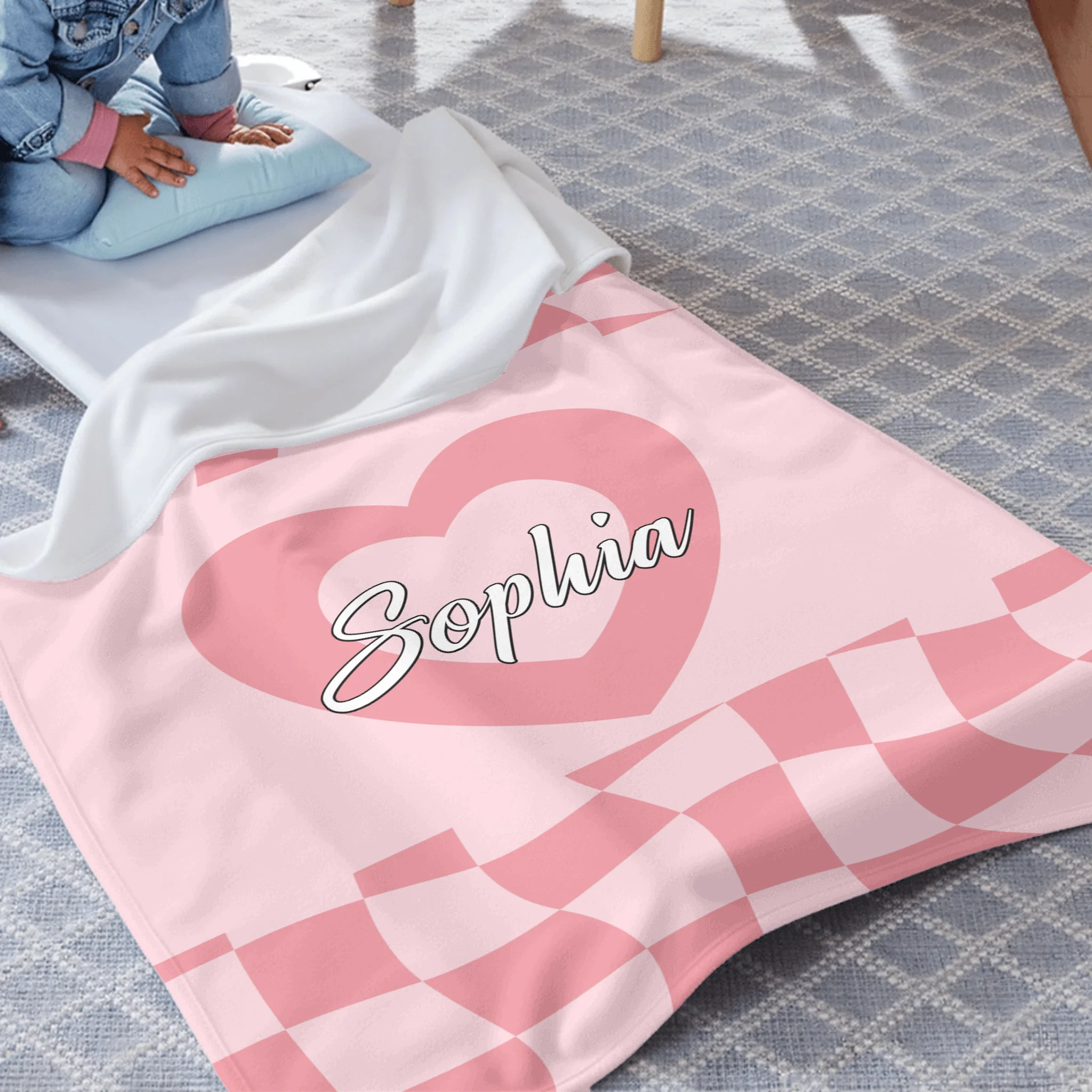 Custom Vintage Checker Heart Blanket – Personalized Argyle Heart Soft Throw – Gift for Girls
