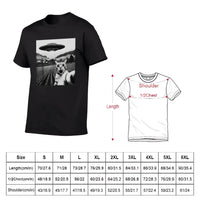 Cat and UFO Funny Selfie Pattern Clothes - A Gift For Friend,Family,Colleagues,Fellow Student,Roommates - Joliny