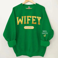 Couple's Anniversary Customized Clothing - Personalized Date and Name Couple Sweatshirt - A Commemorative Gift For Husband,Wife - Joliny