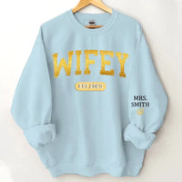 Couple's Anniversary Customized Clothing - Personalized Date and Name Couple Sweatshirt - A Commemorative Gift For Husband,Wife - Joliny