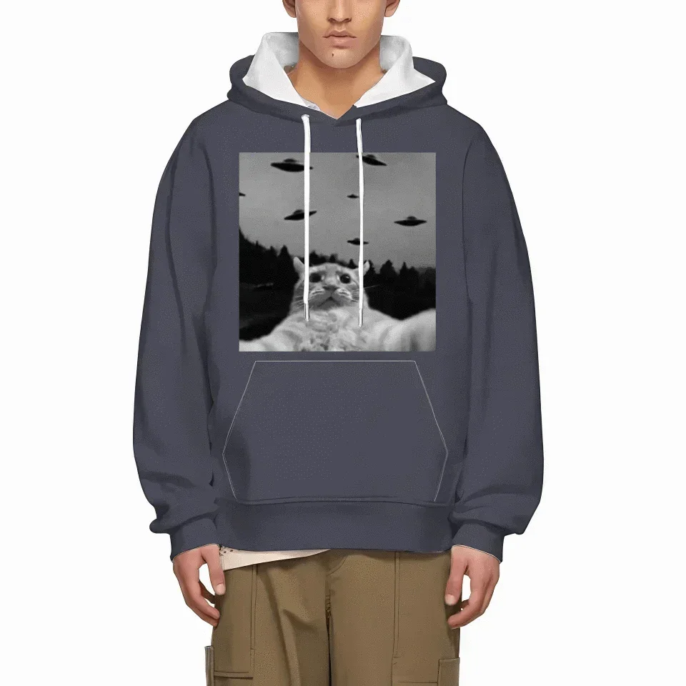 Weird Theme Kittens and UFO Clothe - A Gift For Friend,Family,Colleagues,Fellow Student,Roommates - Joliny