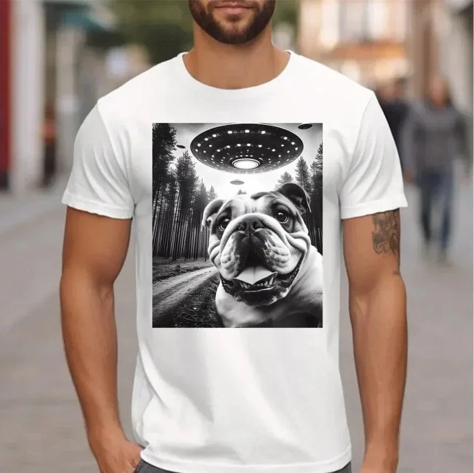 Pug and UFO Encounter Theme Costume - A Gift For Friend,Family,Colleagues,Fellow Student,Roommates