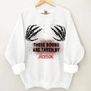 Customized Trend T-shirt - Personalized Name Handprint Pattern Costume - Gifts for Friends,Family,Roommates - Joliny