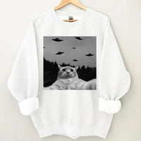 Weird Theme Kittens and UFO Clothe - A Gift For Friend,Family,Colleagues,Fellow Student,Roommates - Joliny