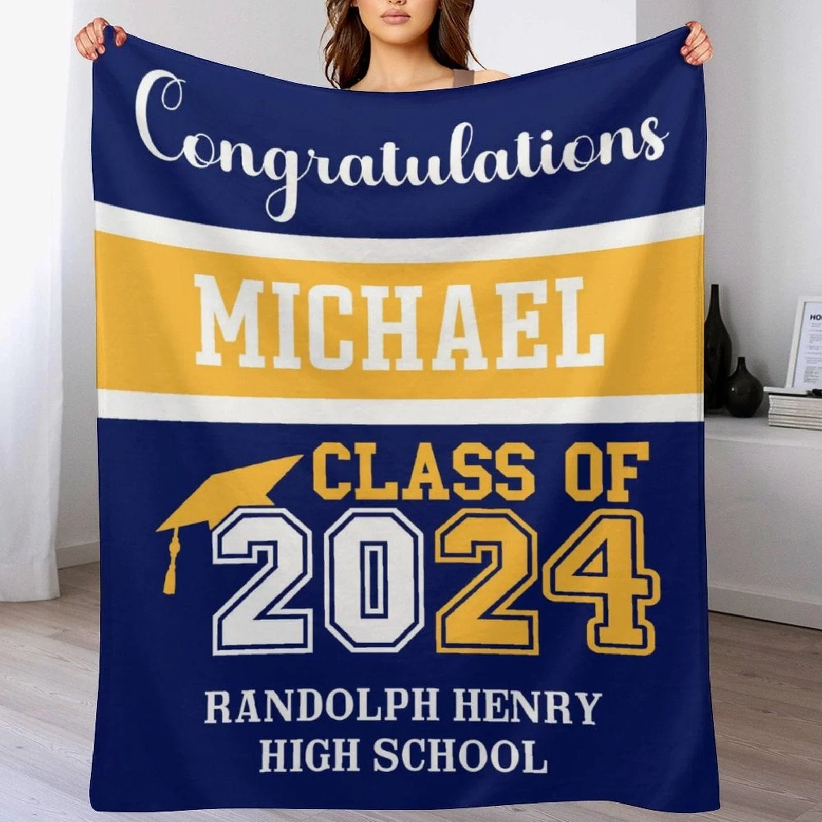 Class of 2025 Custom Name Soft Blanket - Graduation Gift
